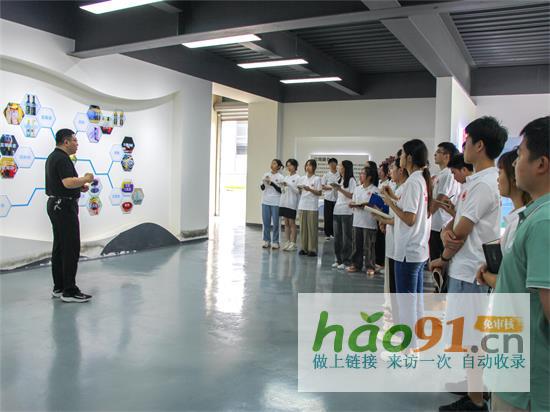 以“莓”为媒，调研乡村振兴发展新路子：车辆工程学院走进南川大观镇调研嘉蓝悦霖农业