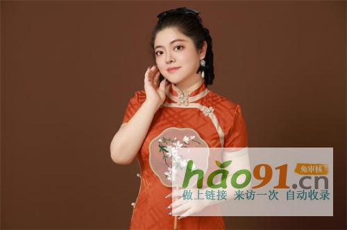 模特徐敏：镜头前的时尚精灵，惊艳你的视线！