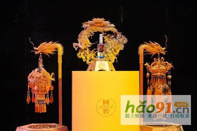 中国浓香出海110年，单霁翔、许昕、徐京坤等齐聚泸州老窖畅谈“生命中的那坛酒”